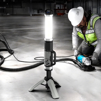 Rechargeable 5000 Lumen LED Work Light With 360° Illumination and Power Bank