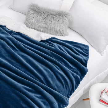 Plush Sherpa Fleece Throw Blanket Navy
