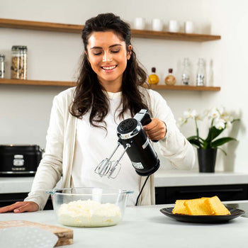 Retro Series Hand Mixer - Black
