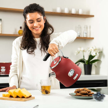 1.7L Retro Series Electric Kettle - Red